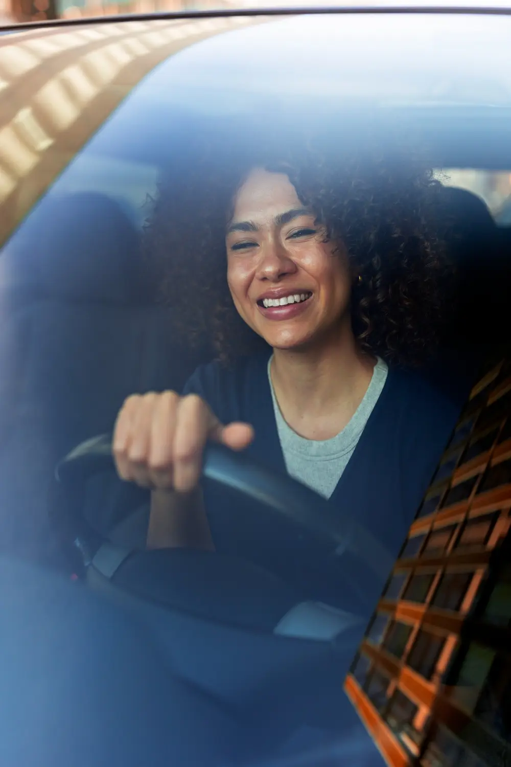 Ele assegura que o veículo atende às normas de segurança e ambientais, proporcionando tranquilidade aos motoristas. Passo a Passo do Licenciamento de Carro 2025 e outras dicas para evitar multas