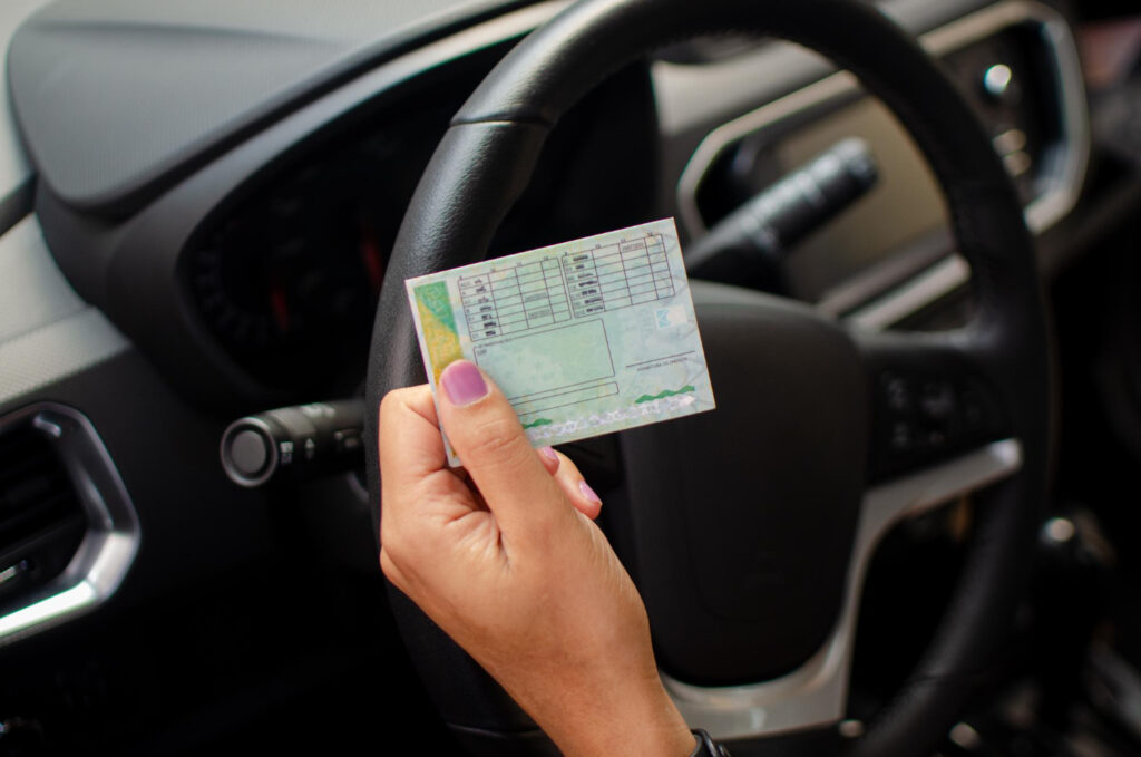 CNH Suspensa ou Cassada? Entenda as diferenças